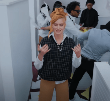 Deleting Pictures – Jorjiana